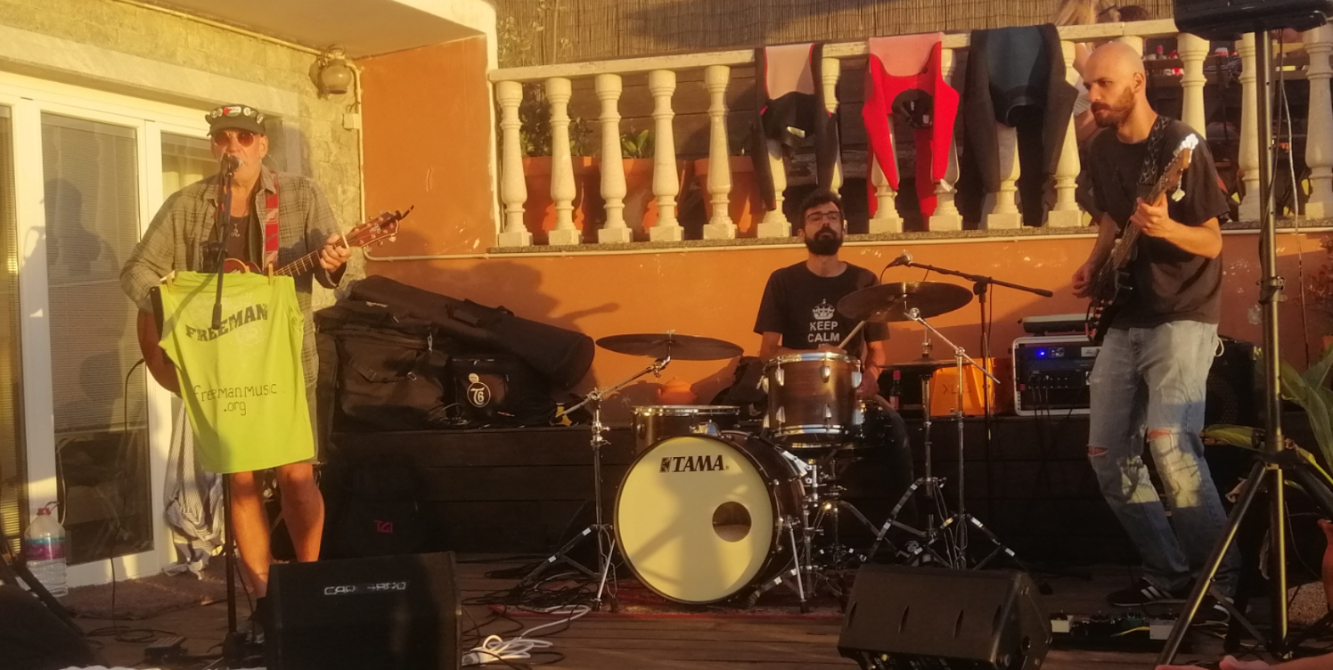 Free Man Band - Laneez